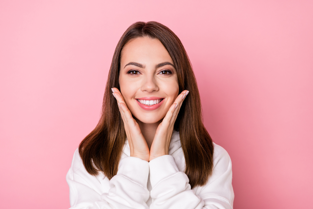 Difference Between Dental Veneers, Bonding, and Crowns