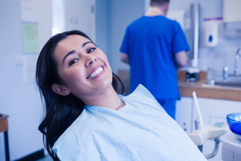 Veneers vs Crowns: How to Decide Which Is Right for You